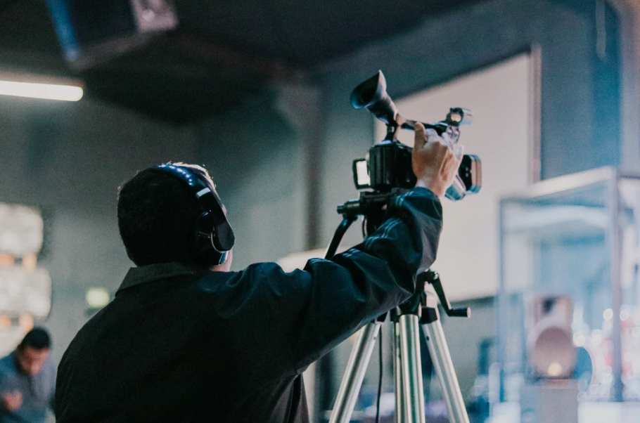 Ja pots inscriure’t per a l’ajut a la cinematografia!
