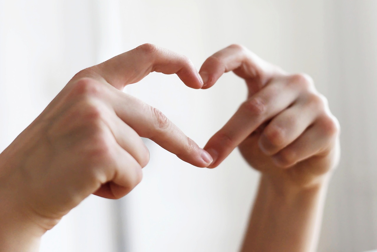 Els mites de l’amor romàntic: com les pel·lícules i els contes distorsionen la realitat