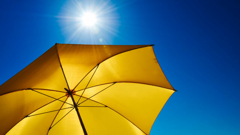 Tot el que has de saber sobre prendre el sol: mites i veritats