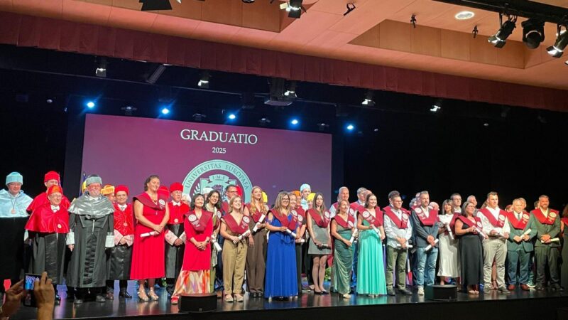Primera graduació de la Universitat Europea d’Andorra