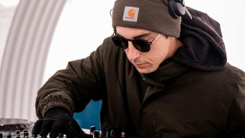 John Holt diu prou i deixa el càrrec de l’associació de DJ per pressions