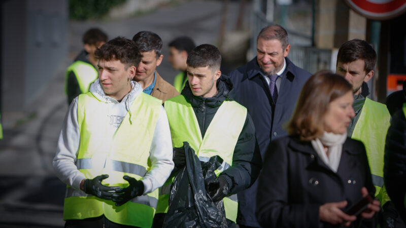 El ‘World Cleanup Day’ mou a més de 1.800 alumnes