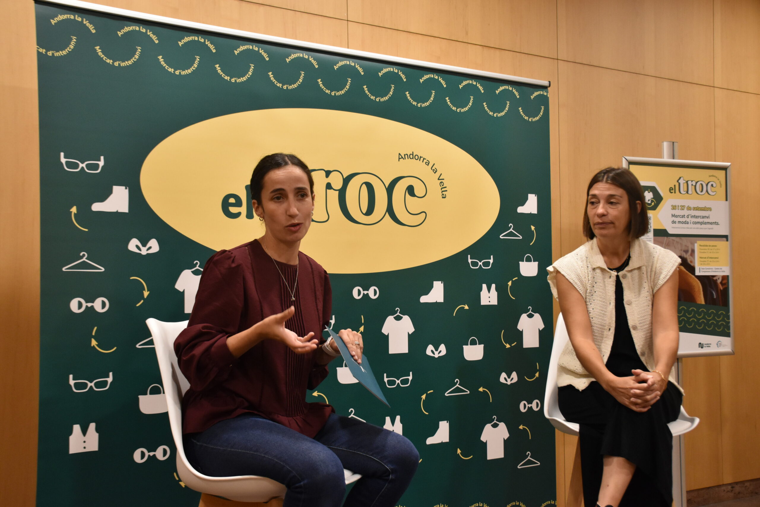 Intercanvia les teves peces de roba vella a El Troc