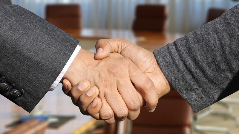 Com milloraries els vincles a les empreses?