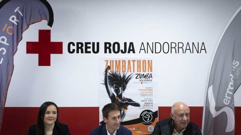 Zumba solidari a la plaça Guillemó