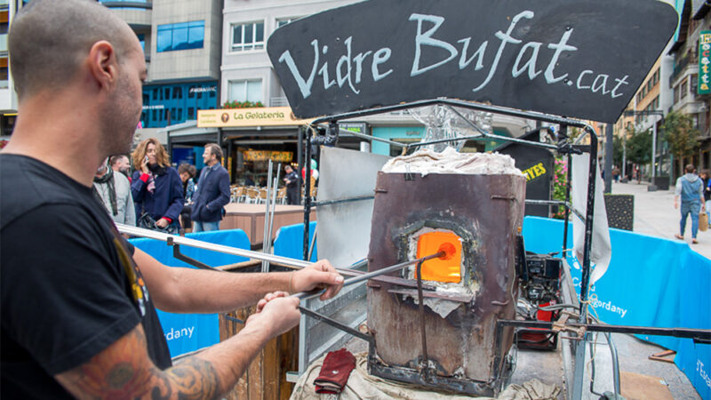 Viu l’art del vidre a l’Espai Caldes