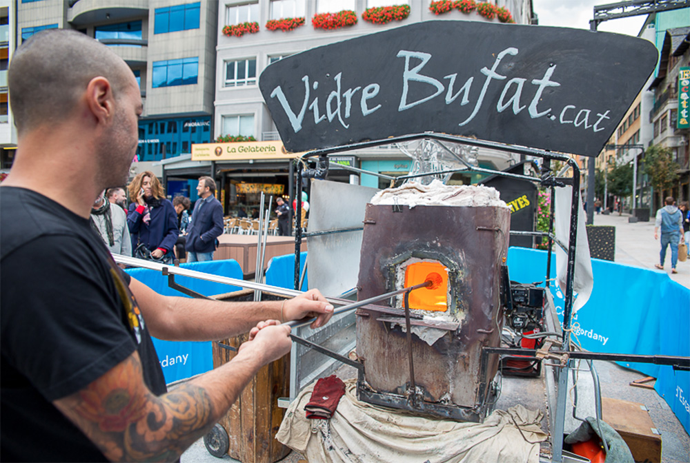 Viu l’art del vidre a l’Espai Caldes