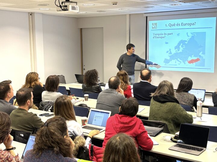 Formació per conèixer millor la UE