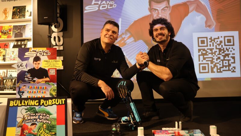 La lluita de Hand Solo contra l’assetjament amb el parxís ‘Bullying Pursuit’: “Volem una eina educativa a les escoles”