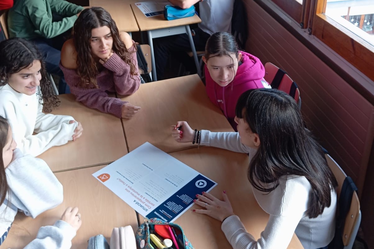 Gairebé un miler de joves reben una formació sobre riscos naturals