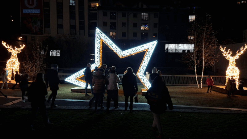 L’encesa de llums al parc de l’Ossa marca l’inici del programa nadalenc a Encamp i al Pas de la Casa