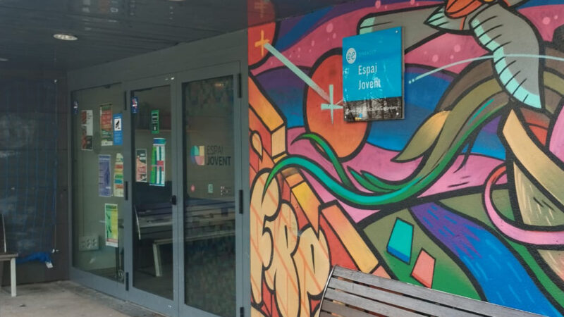 Vine a l’Espai Jovent: un lloc on sentir-te escoltat i compartir les teves idees!