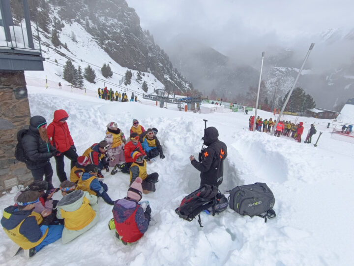 Aprendre a actuar davant d’una allau