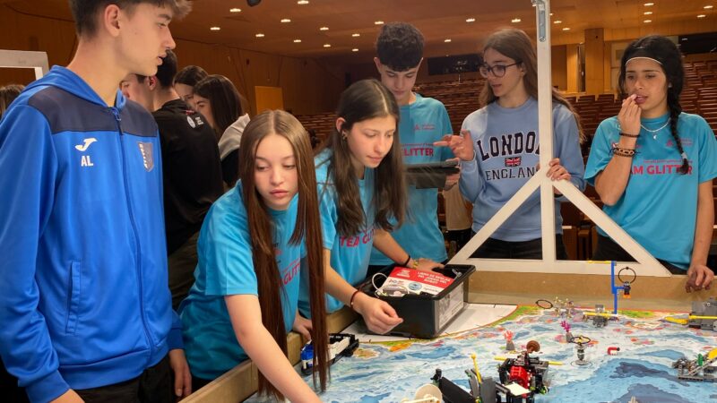 La First Lego League convida els alumnes a convertir-se en arqueòlegs del segle XXI