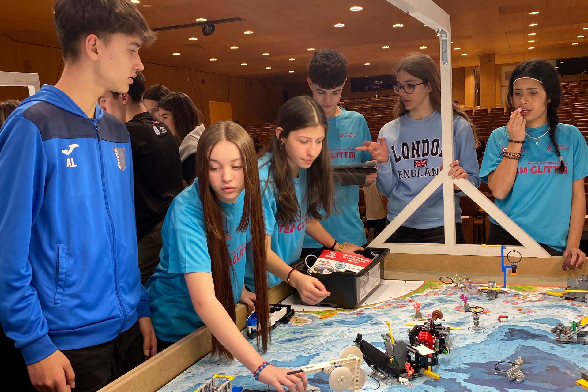 La First Lego League convida els alumnes a convertir-se en arqueòlegs del segle XXI