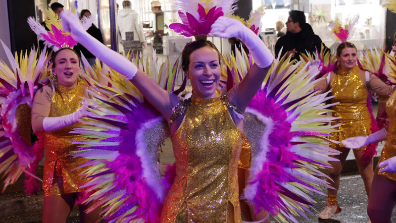 El fred no frena la festa: així ha brillat la rua entre Escaldes-Engordany i Andorra la Vella