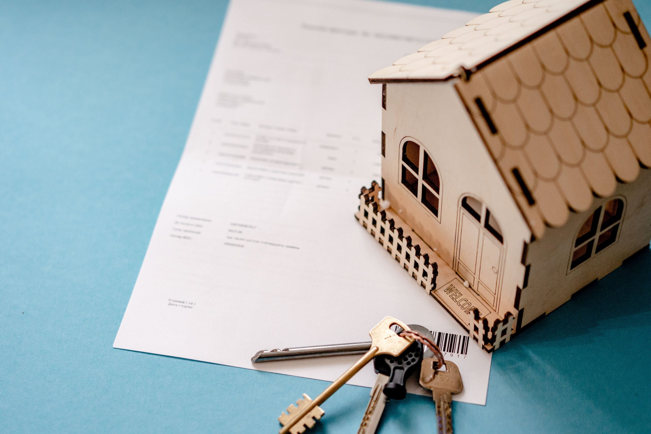 La meitat de les renúncies al parc públic d’habitatge provenen de joves