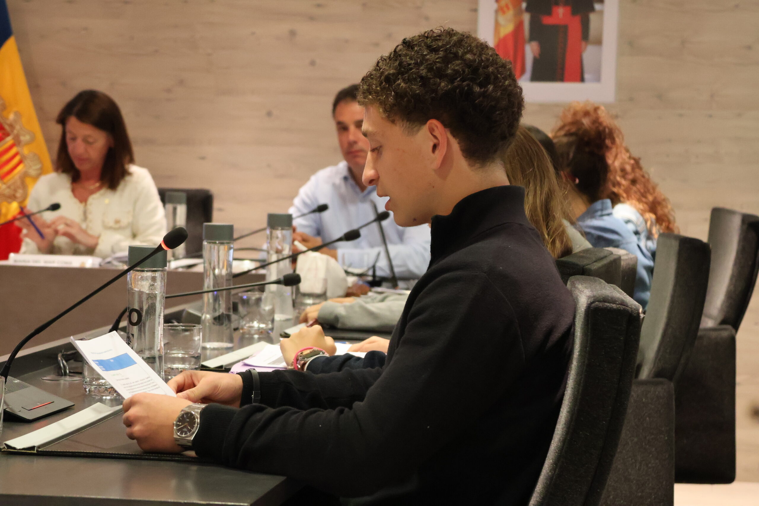 El Consell d’Adolescents aposta per millorar el transport i els espais on passar l’estona