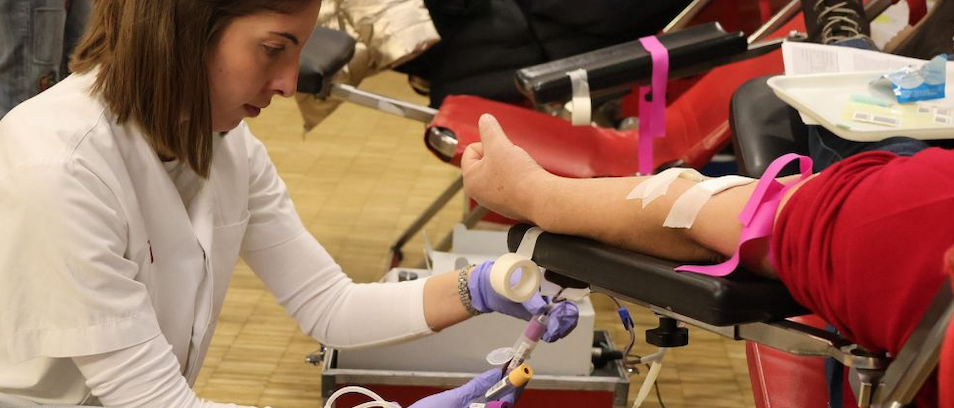 Donar sang també és cosa de joves: el Lycée torna a posar-se solidari
