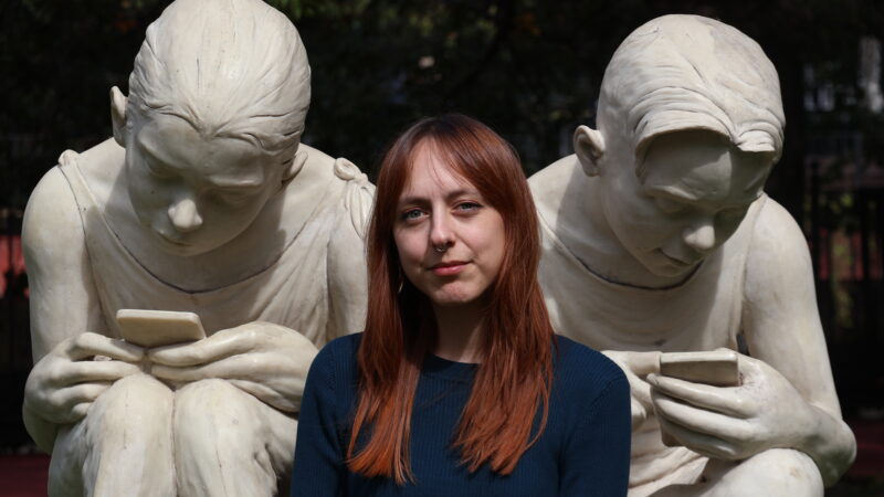 Què hi ha darrere d’un TCA? Elisabeth Karin ho explica a través del còmic