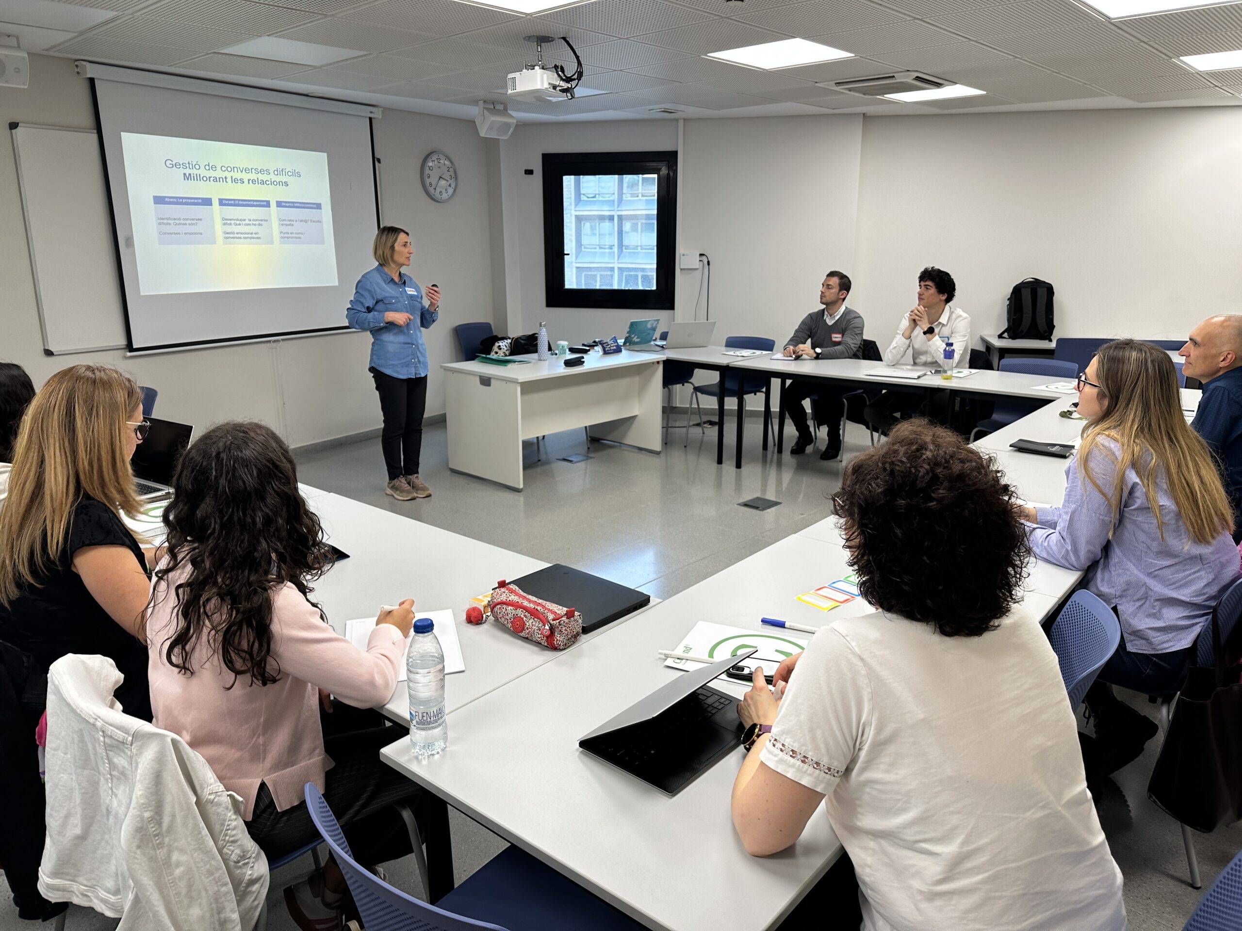 L’UdA t’obre la porta a sis formacions per millorar el teu perfil professional