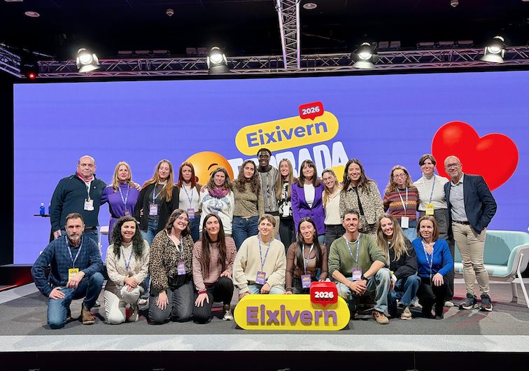 El Govern prepara una trobada de creadors de contingut en català